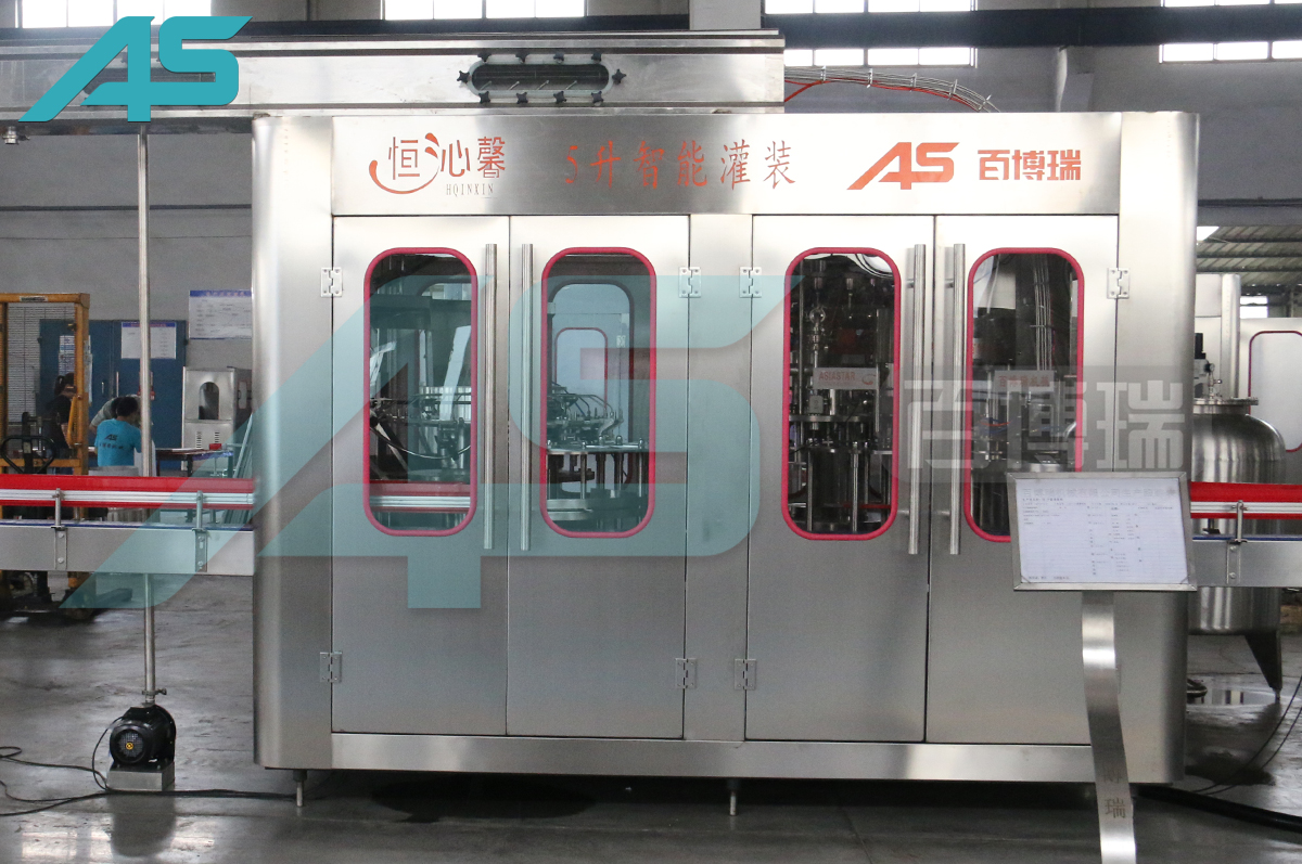 3-5L礦泉水灌裝機(jī)